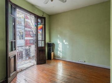 PH · 110m² · 5 Ambientes · PH con Patio y Terraza Propia - 4 Dorm.