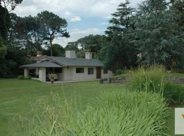 Casa · 165m² · 4 Ambientes · 2 Cocheras · Casa en Venta - 3 Dorm. 3 Baños - Pinamar