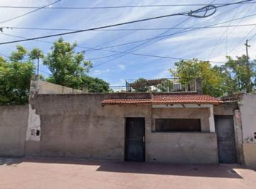 Casa · 170m² · 3 Ambientes · Venta de Casa a m de Estadio Unico