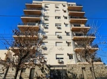 Departamento · 100m² · 4 Ambientes · 2 Cocheras · Departamento de 4 Ambientes con Balcon y Dos Garaje Cubierto