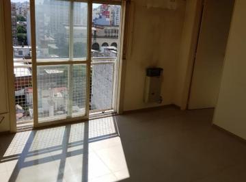 Departamento · 60m² · 3 Ambientes · 3 Ambientes en Alquiler en San Cristobal | Piso Alto