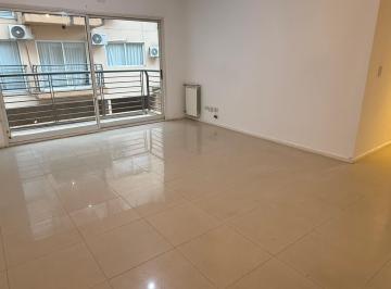 Departamento de 3 ambientes, Coghlan · Dueño Alquila Coglhan 3 Ambientes C/cochera Piscina y Parrilla