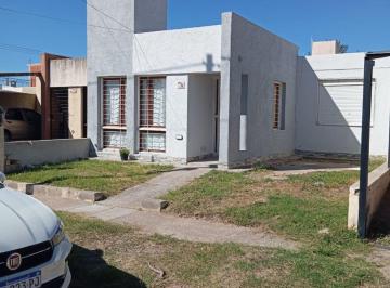 Casa de 4 ambientes, Córdoba · Casa en Venta en Carrara de Horizonte 2 Dorm