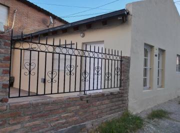 Departamento · 60m² · 3 Ambientes · 1 Cochera · Departamento en Alquiler Santa Genoveva 2 Dorm.