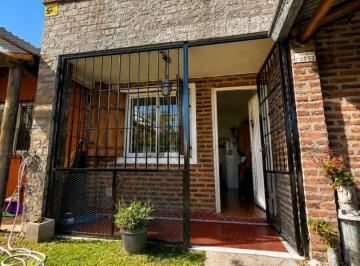 KNK-KNK-5157_2 · Venta Casa 4 Ambientes Escucha Oferta