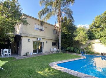 Casa · 240m² · 7 Ambientes · 1 Cochera · Casa en Venta en Punta Chica/ Victoria, San Fernando, Libertador Al Rio