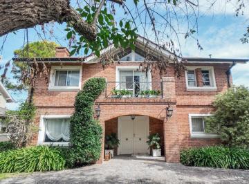 Casa · 227m² · 5 Ambientes · 1 Cochera · Venta Casa Amb - Club de Campo Pueyrredón