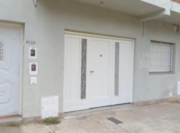 Casa · 87m² · 4 Ambientes · 1 Cochera · Alquiler Casa 2 Dorm. y Garaje
