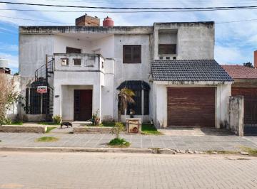 Casa de 8 ambientes, Monte Cristo · Vendo Casa Dueño Directo