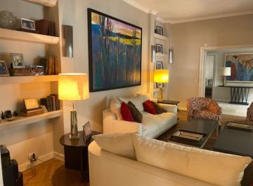 Departamento de 3 ambientes, Caballito · Excelente Tres Ambientes con Cochera Fija