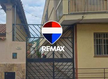 PH · 136m² · 5 Ambientes · 1 Cochera · PH en Venta Zona Macrocentro Zuviria Al 1000