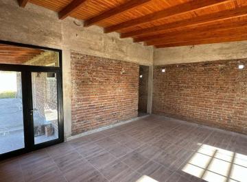 Casa · 94m² · 4 Ambientes · 1 Cochera · Venta Casa a Estrenar Nuevo Alisos 300 m², 2 Dorm