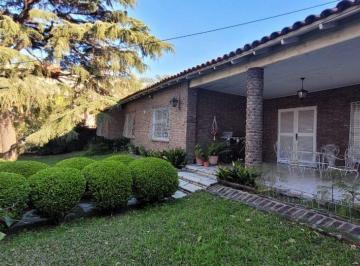Casa · 400m² · 6 Ambientes · 2 Cocheras · Venta Terreno San Justo Centro Zonificacion Mi