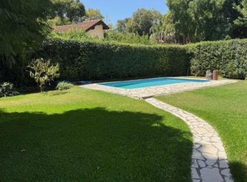 Casa · 139m² · 4 Ambientes · 2 Cocheras · Vta Casa Country Club Los Troncos 4 a Oportunidad!