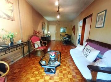Departamento · 71m² · 4 Ambientes · Venta - Flores Depto 4 Ambientes con Balcon