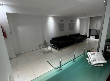 Oficina comercial · 380m² · 2 Cocheras · Oficina Premium - Venta - 2 Cocheras, Impecable - Centro