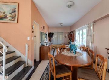 PH · 84m² · 4 Ambientes · 1 Cochera · PH 4 Ambientes en Venta - Haedo - Oportunidad