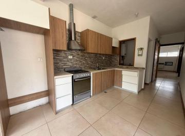 Casa · 145m² · 4 Ambientes · 2 Cocheras · Venta Casa 3 Dorm. Lomas de San Martin