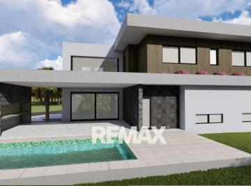 Casa · 334m² · 5 Ambientes · Venta Casa 4 Dorm. con Pileta Pilar