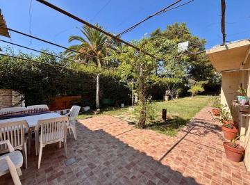 Casa · 85m² · 3 Ambientes · Venta Casa de 3 Amb con Gran Parque en Pilar