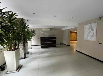 Departamento · 83m² · 4 Ambientes · 1 Cochera · Venta Depto Piso Alto con Cochera Belgrano