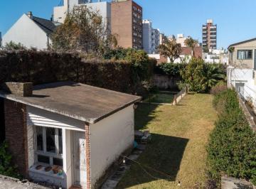 Terreno · 168m² · Casa a Reciclar en Venta Rep de La Sexta