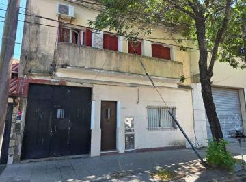 Casa · 350m² · 4 Ambientes · 3 Cocheras · Casa Venta Florida Oeste 5 Amb con Taller - Terraza
