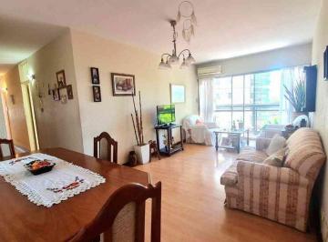 Departamento · 68m² · 4 Ambientes · Venta Departamento 4 Amb con Balcón, Martinez