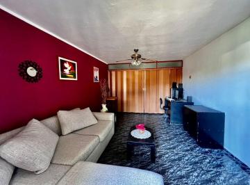Casa · 110m² · 4 Ambientes · 2 Cocheras · Venta Casa 2 Dorm Barrio Parque Liceo Tercera