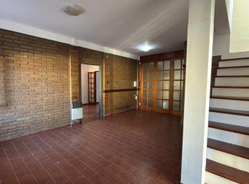 Casa · 113m² · 6 Ambientes · 1 Cochera · Venta Casa 4 Dorm. Alta Cordoba