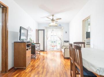 Departamento · 79m² · 4 Ambientes · 4 Ambientes con Balcon en Caballito