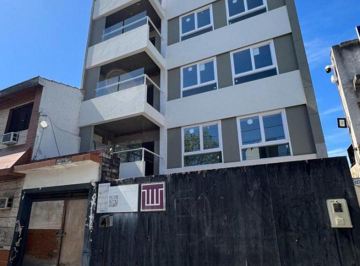 Monoambiente 4to Piso - Balcón con Parrilla!