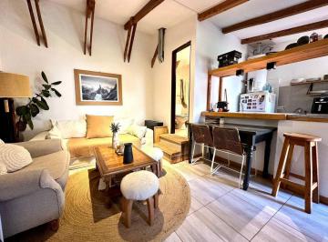 Casa · 300m² · 10 Ambientes · Casa a La Venta en Bariloche