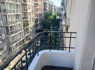 Departamento · 60m² · 3 Ambientes · Alquiler Recoleta Depto 3 Amb Balcon Al Frente