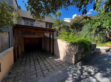 Casa · 400m² · 8 Ambientes · 5 Cocheras · Venta Casa en Zona Norte