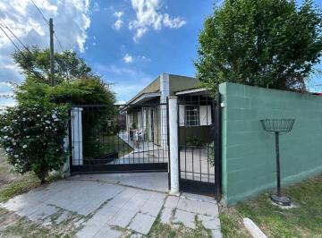 Casa · 62m² · 3 Ambientes · 1 Cochera · Venta Casa 3 Ambientes Lote 195 m² - Jose C Paz