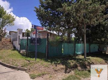 Casa · 210m² · 3 Ambientes · Casa en Venta - 2 Dorm. 2 Baños - Villa Carlos Paz