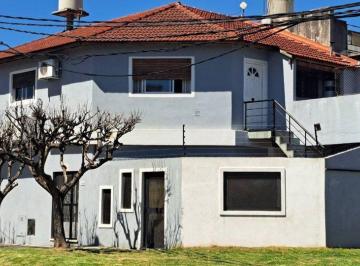 Casa · 174m² · 7 Ambientes · 1 Cochera · Venta Casa Para Dos Familias Gerli Apto Credito