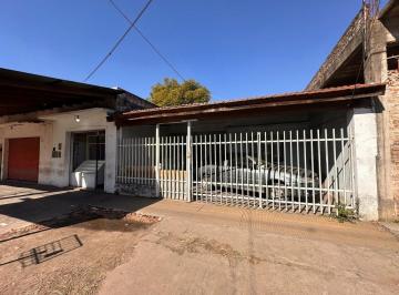 Casa · 78m² · 2 Ambientes · 1 Cochera · Venta Casa 2 Amb con Local en Jose C Paz Apto Cred