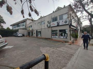 Local comercial · 24m² · Venta de Local en San Isidro con Renta