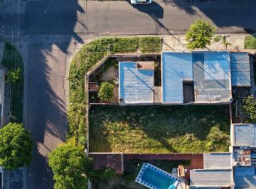 Terreno · 284m² · Venta Lote Cerrado Bo. Noroeste