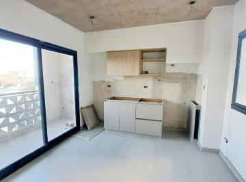 Departamento · 38m² · 2 Ambientes · Venta Dpto 2 Amb Balcón Parrilla Estrenar Caseros