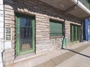 Terreno · 303m² · Venta Lote con Edificacion a Refaccionar 100%