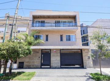 Casa · 300m² · 5 Ambientes · 2 Cocheras · Venta Casa La Lucila Vista Al Río Piscina Premium