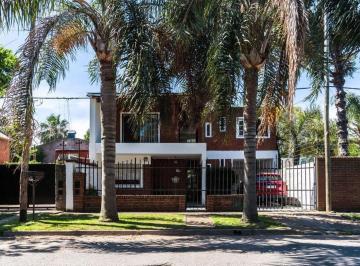 Casa · 125m² · 5 Ambientes · 1 Cochera · Venta Casa 4 Dorm. Exelente Estado Fisherton