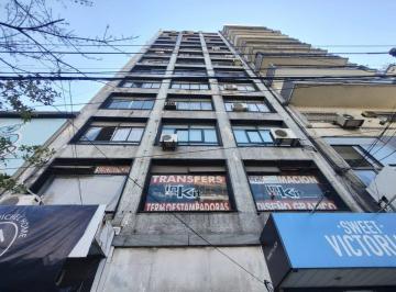 Oficina comercial · 88m² · Oficina en Dos Pisos en Venta en Balvanera C/baño