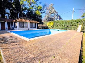 Quinta vacacional · 210m² · 4 Dormitorios · Quinta en Venta - Canning. Posibilidad de Permuta