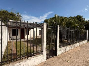 Casa · 157m² · 4 Ambientes · 1 Cochera · Casa en Venta 4 Ambientes Juan. D. Peron Goya Ctes