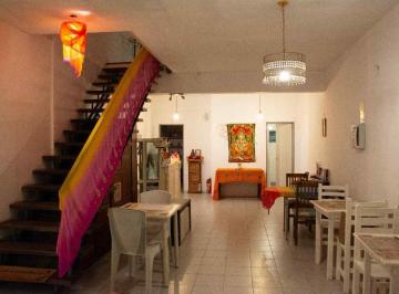 Local comercial · 154m² · Local Amplio en Venta Parque Patricios.