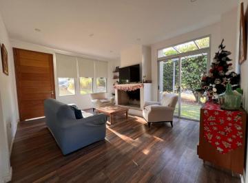 Casa · 123m² · 7 Ambientes · 1 Cochera · Venta Casa en Country San Isidro - Mercedes Soriano